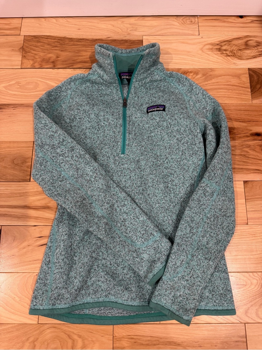 Patagonia Women's Heathered Teal Quarter-Zip Pullover